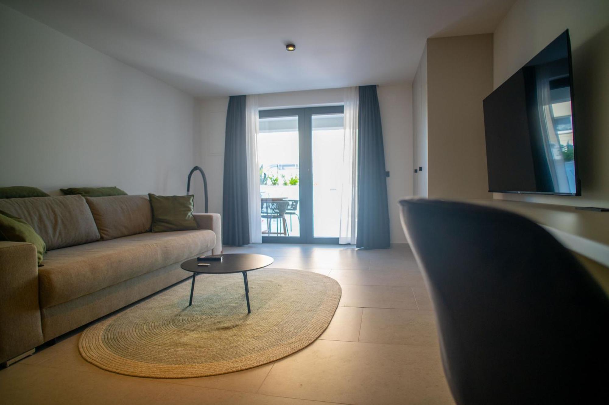 Villa Calma Apartments Вантачичи Экстерьер фото