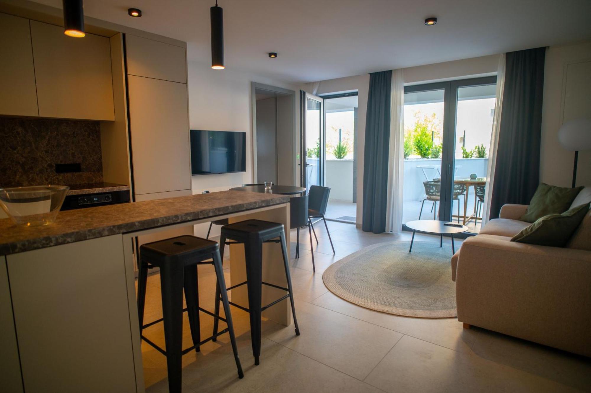 Villa Calma Apartments Вантачичи Экстерьер фото